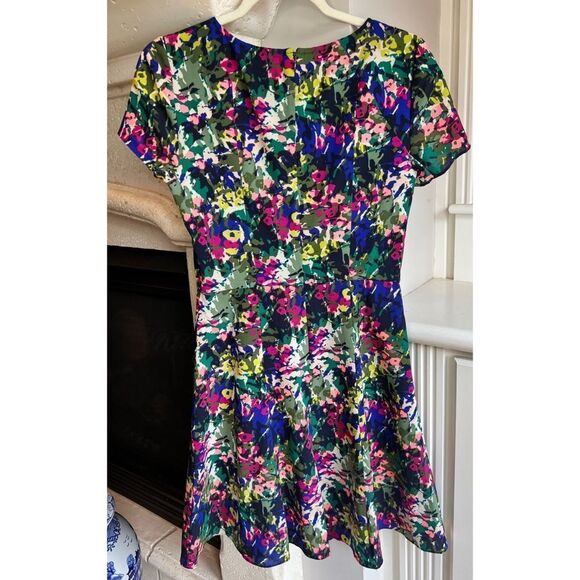 J Crew Women’s Printed Flutter Dress Floral Multicolor One Piece Dress Sz 2 - Picture 3 of 9